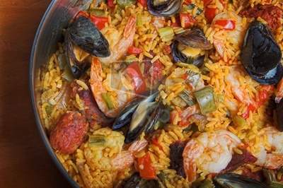 Villatuelda incorpora una paella popular a las fiestas de 2013