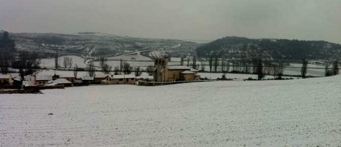 El monte de Villatuelda cubierto de nieve